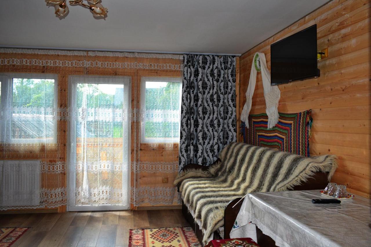 Casa Vladicu Hotell Breb Exteriör bild