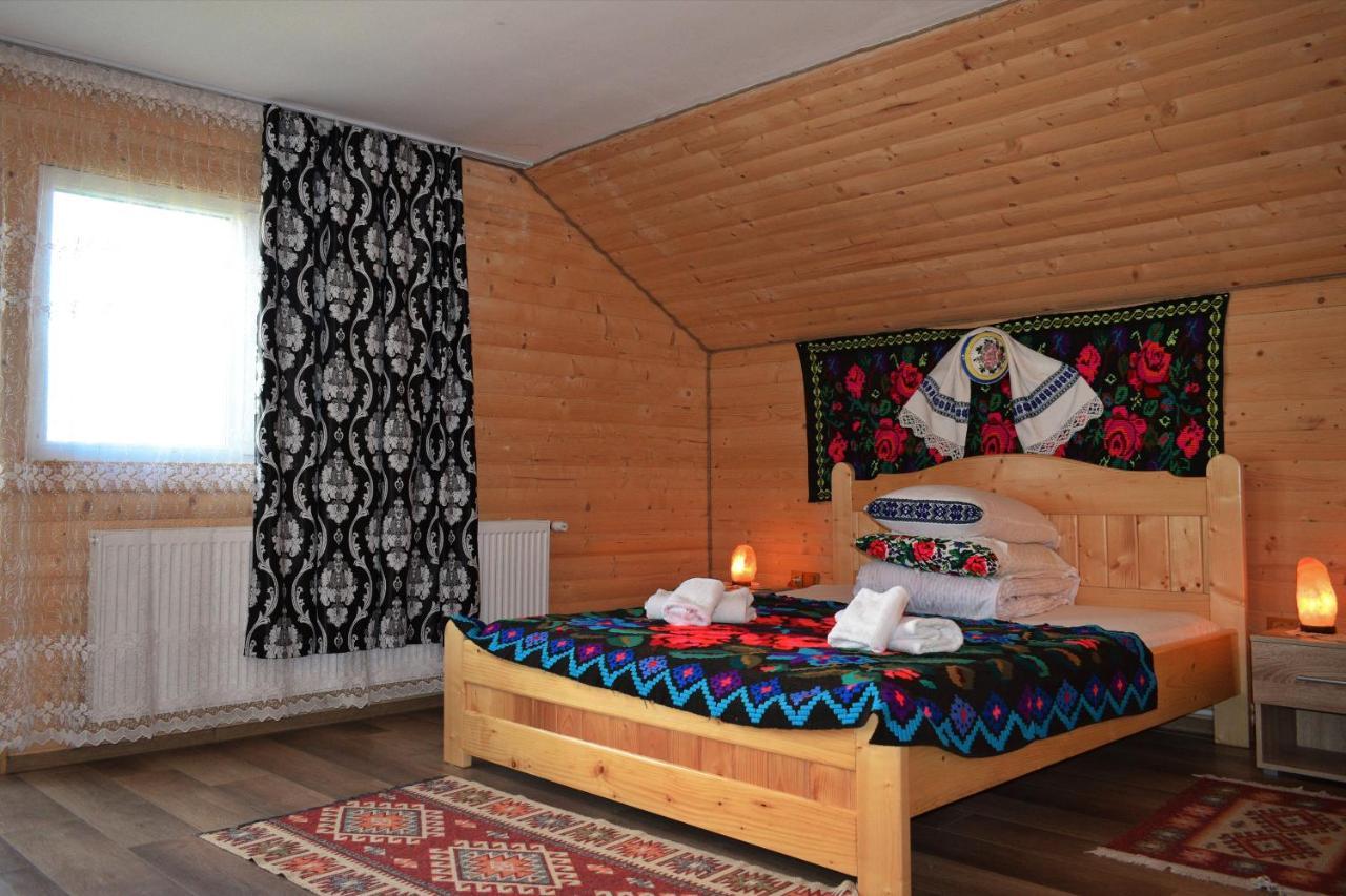 Casa Vladicu Hotell Breb Exteriör bild